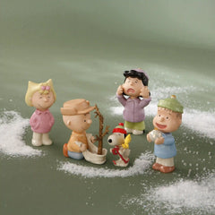 Peanuts A Charlie Brown Christmas 5-Piece Figurine Set
