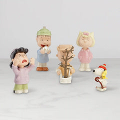 Peanuts A Charlie Brown Christmas 5-Piece Figurine Set