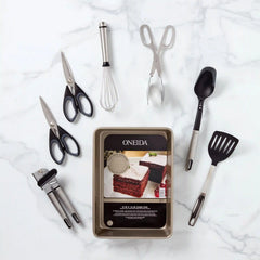 Oneida Kitchen 9x13 Textured Cake Pan