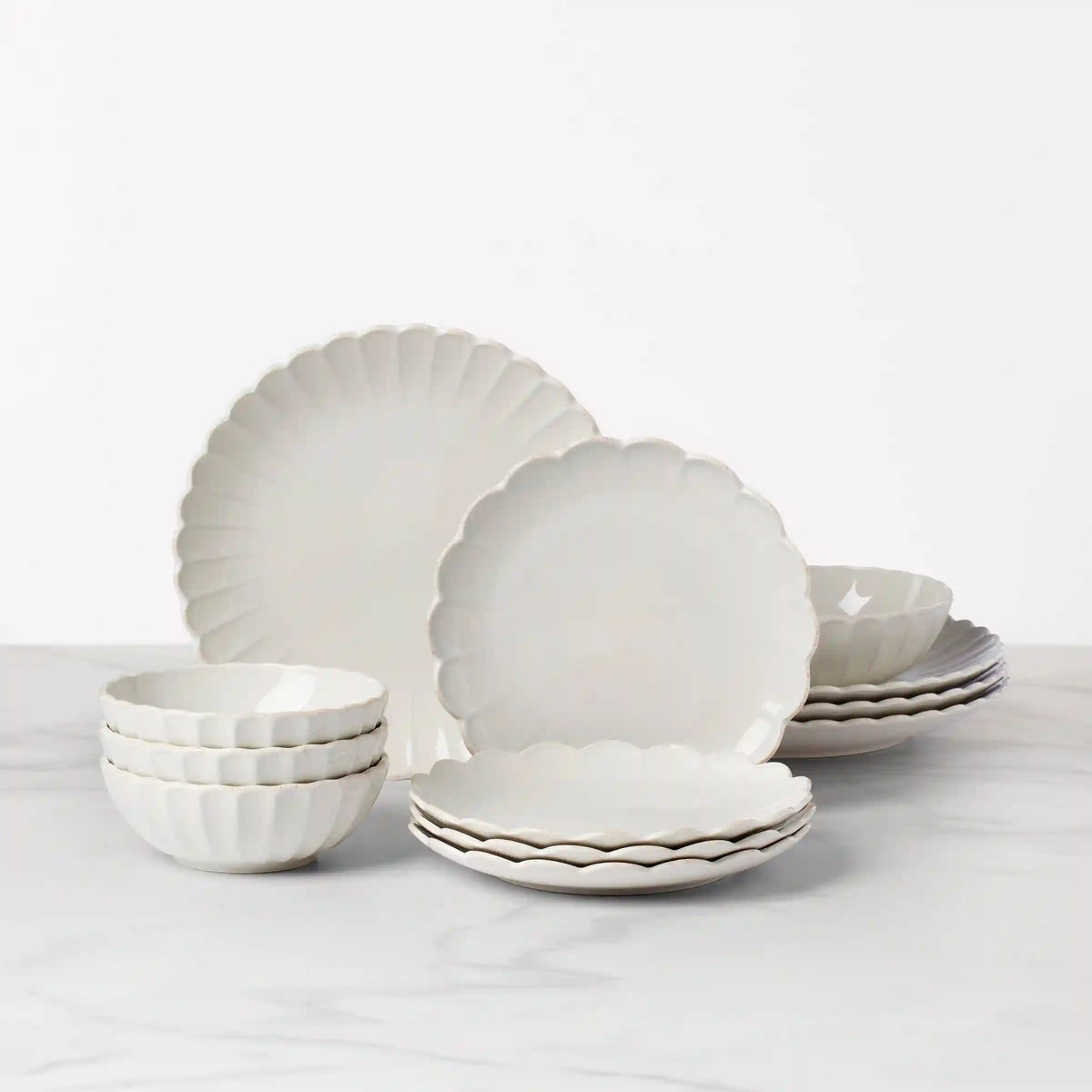 French Perle Scallop White 12-Piece Dinnerware Set