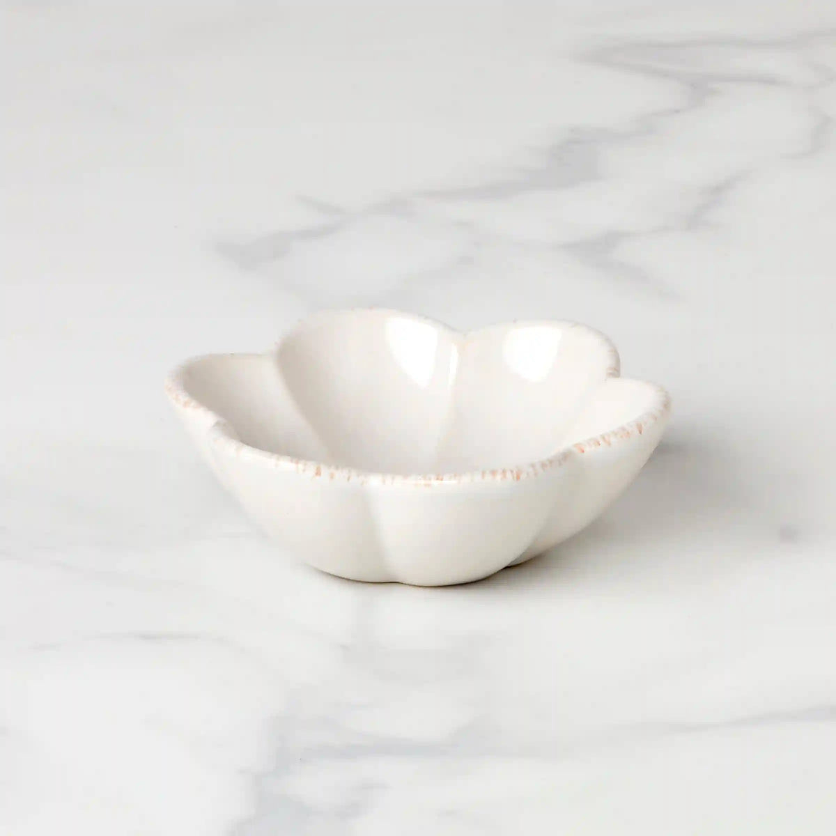 French Perle Scallop White Mini Dish